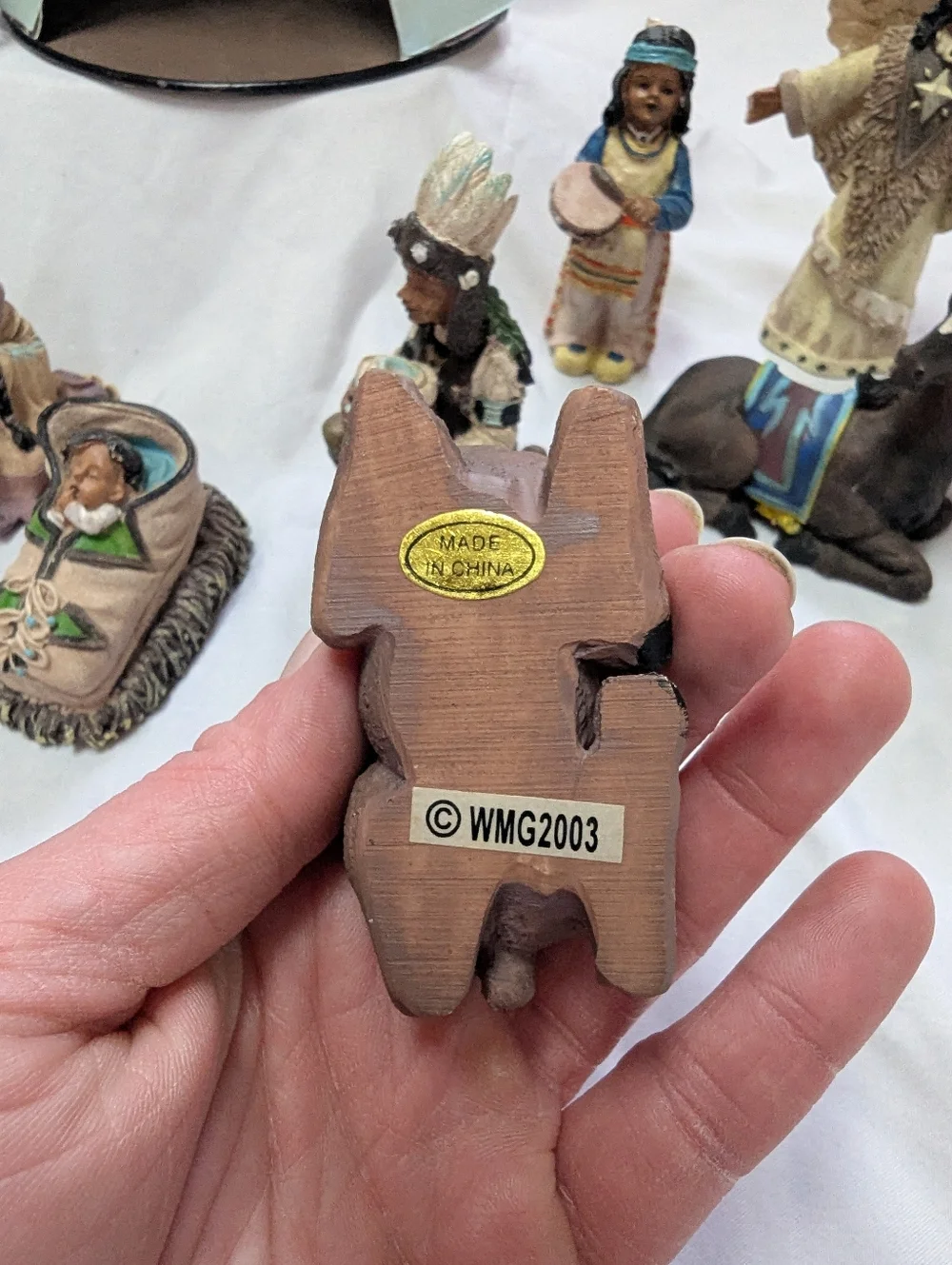 2003 WMG Vintage Native American Resin Christmas Nativity Set 12 Peices SEE